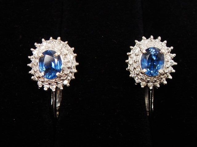 豪華!!総重量8.4g☆プラチナ900★天然サファイヤ0.90ct×天然ダイヤ0.29ct★ボリューム取巻きイヤリング★Pt900・カラット刻印有★清掃済