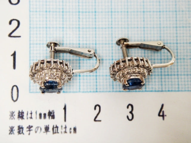 豪華!!総重量8.4g☆プラチナ900★天然サファイヤ0.90ct×天然ダイヤ0.29ct★ボリューム取巻きイヤリング★Pt900・カラット刻印有★清掃済