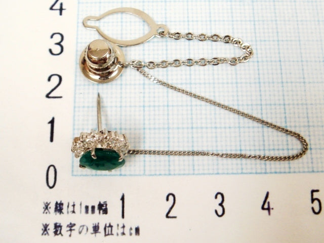 豪華!!プラチナ★超大粒天然エメラルド&天然ダイヤモンド取巻き タイタック・ピンブローチ★留め具無し重量2.6g★Pt900刻印有★清掃済み