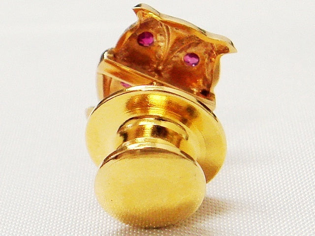豪華!!18金!!天然ルビー フクロウデザイン ピンブローチ・タイタック!!留め具なし重量1.3g★K18刻印・清掃済