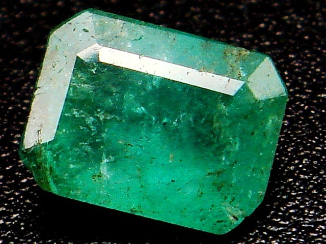 豪華!!鑑別カード付☆天然エメラルド ルース★1.069ct!!大粒スクエア エメラルドカット・サイズ約7×5mm★アクセサリー作成に是非