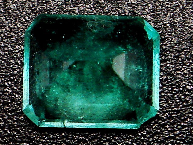 豪華!!鑑別カード付☆天然エメラルド ルース★1.155ct!!大粒スクエア エメラルドカット・サイズ約7×5mm★アクセサリー作成に是非