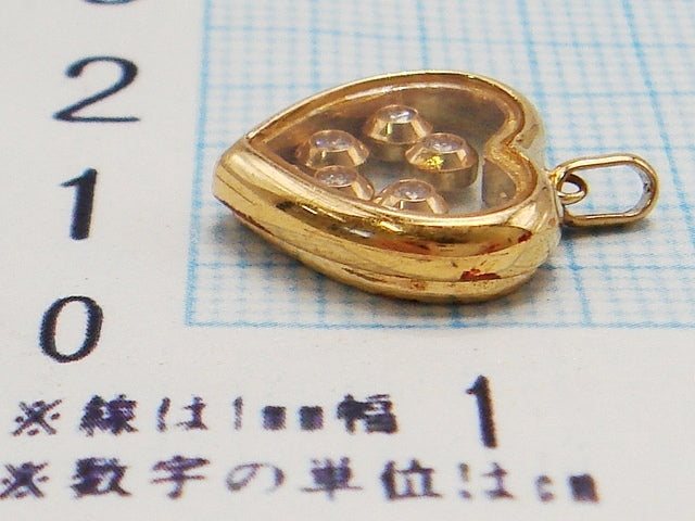 豪華!!18金★天然ダイヤモンドを閉じ込めたハート ペンダントトップ★総重量3.2g★K18刻印有り★コロコロ5石が動くデザイン★清掃済み