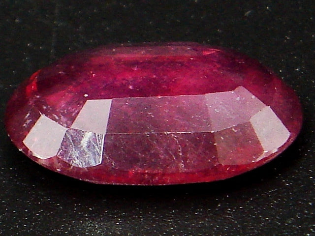 豪華!!鑑別カード付☆天然ルビー ルース★16.494ct!!大粒・サイズ約20×15mm・オーバルミックスカット★アクセサリー作成に是非!!ケース付