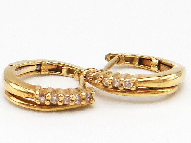 豪華!!18金★天然ダイヤモンド ワンタッチフープピアス★総重量2.2g★K18/0.04刻印有り☆合計0.08ct☆ダイヤチェック&清掃済