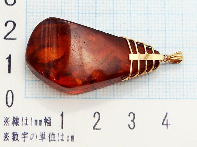 豪華!!大粒!!18金 琥珀・アンバー ペンダントトップ★総重量5.2g★K18刻印有り★サイズ表記有り★清掃済み