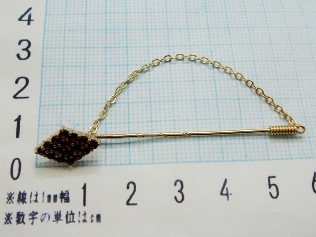 豪華!!14金★ガーネット ピンブローチ★総重量2.4g☆585刻印有★ガーネット石 直径約2mm・16石・本体長さ約5.6㎝☆清掃済み